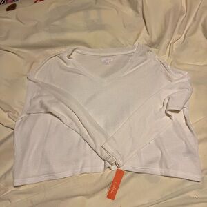 Colsie Cream Long Sleeve V-Neck Top